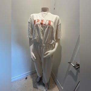 Pretty Little Thing short-sleeved sweat jumpsuit